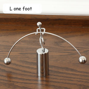 Metal Man Hogar Small Iron Man Perpetual Balance Physics Science Pendulum Newton Cradle Tumbler Desk Toy Home Decor