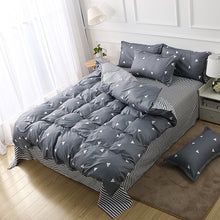 Load image into Gallery viewer, Solstice Home Textile Dark Gray Bedding Set Geometric Plaid Simple Duvet Cover Flat Sheet Pillowcase Adult Teenage Man Bed Linen